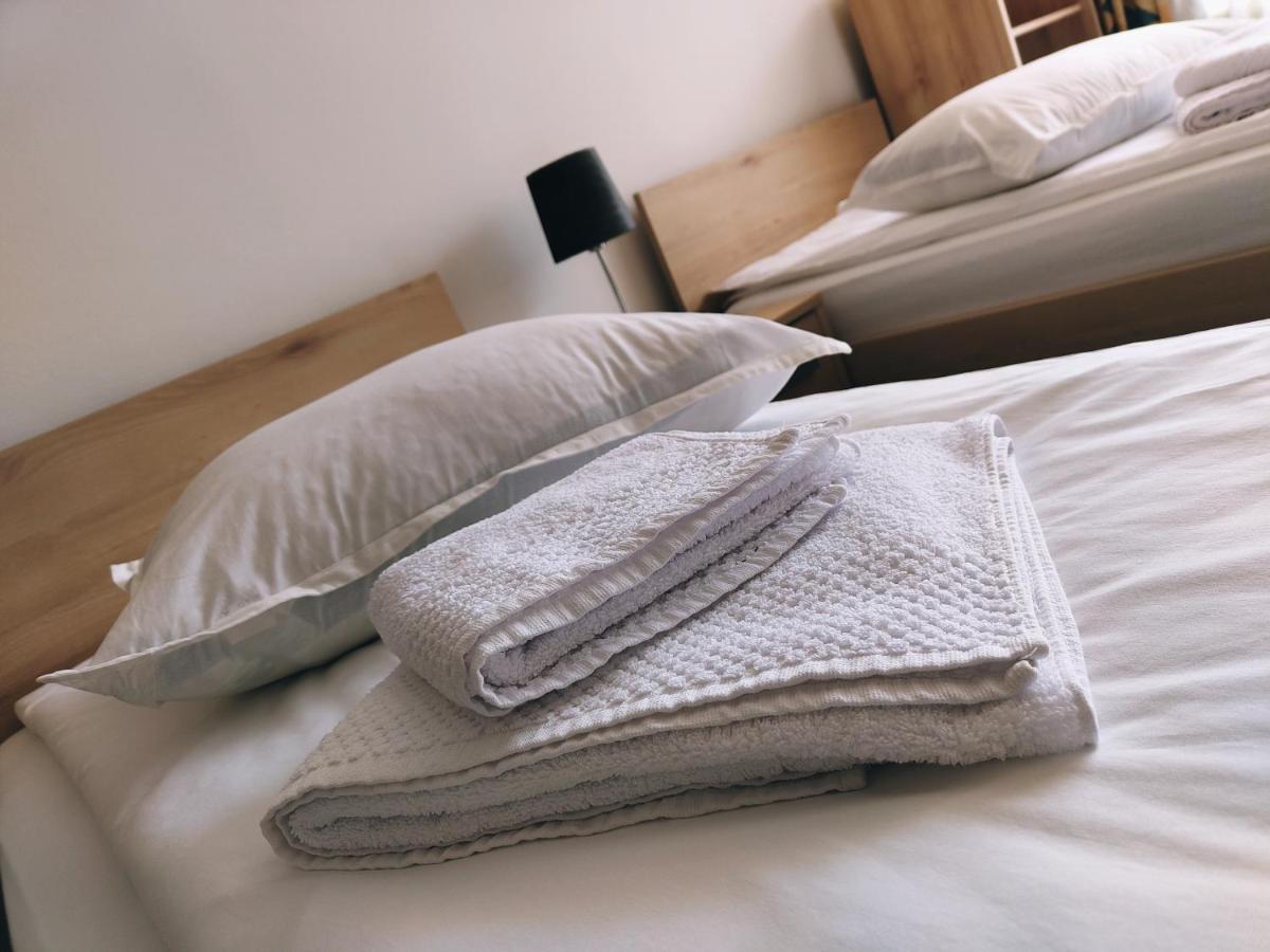 Ten'S Apartment - Spatios Si Linistit Kluž Exteriér fotografie
